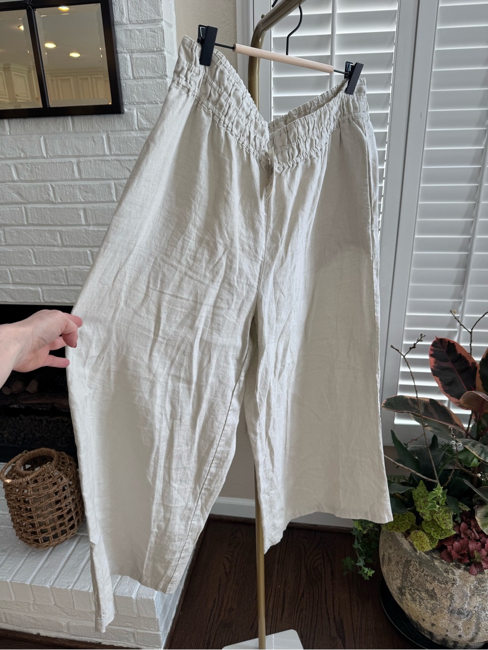 Anthropologie Somerset Linen Cropped Pants - Picture 4 of 5